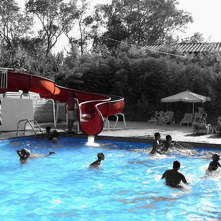 Camping Village Costa Verde بورتو بوتنزا بيشينا المظهر الخارجي الصورة