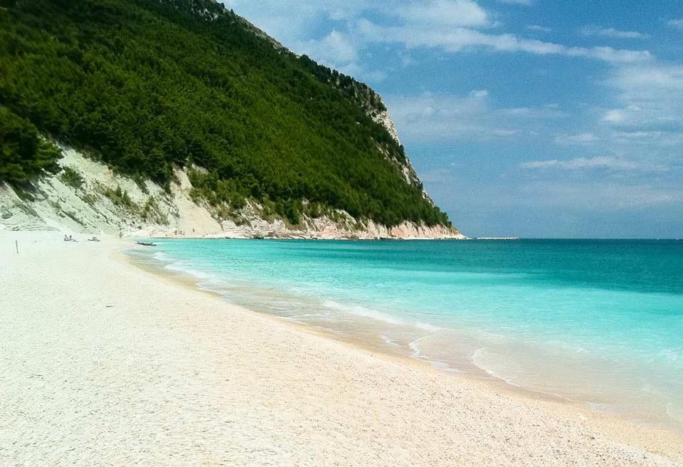 Camping Village Costa Verde بورتو بوتنزا بيشينا المظهر الخارجي الصورة